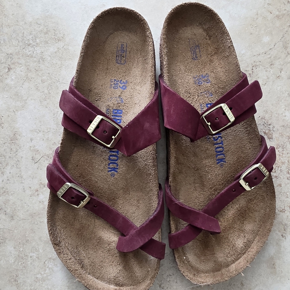 Birkenstock Women's Maroon Sandals